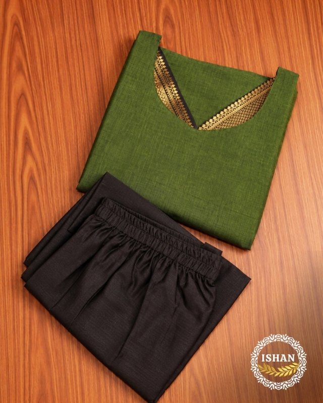 Mangalagiri Cotton Green & Black Set